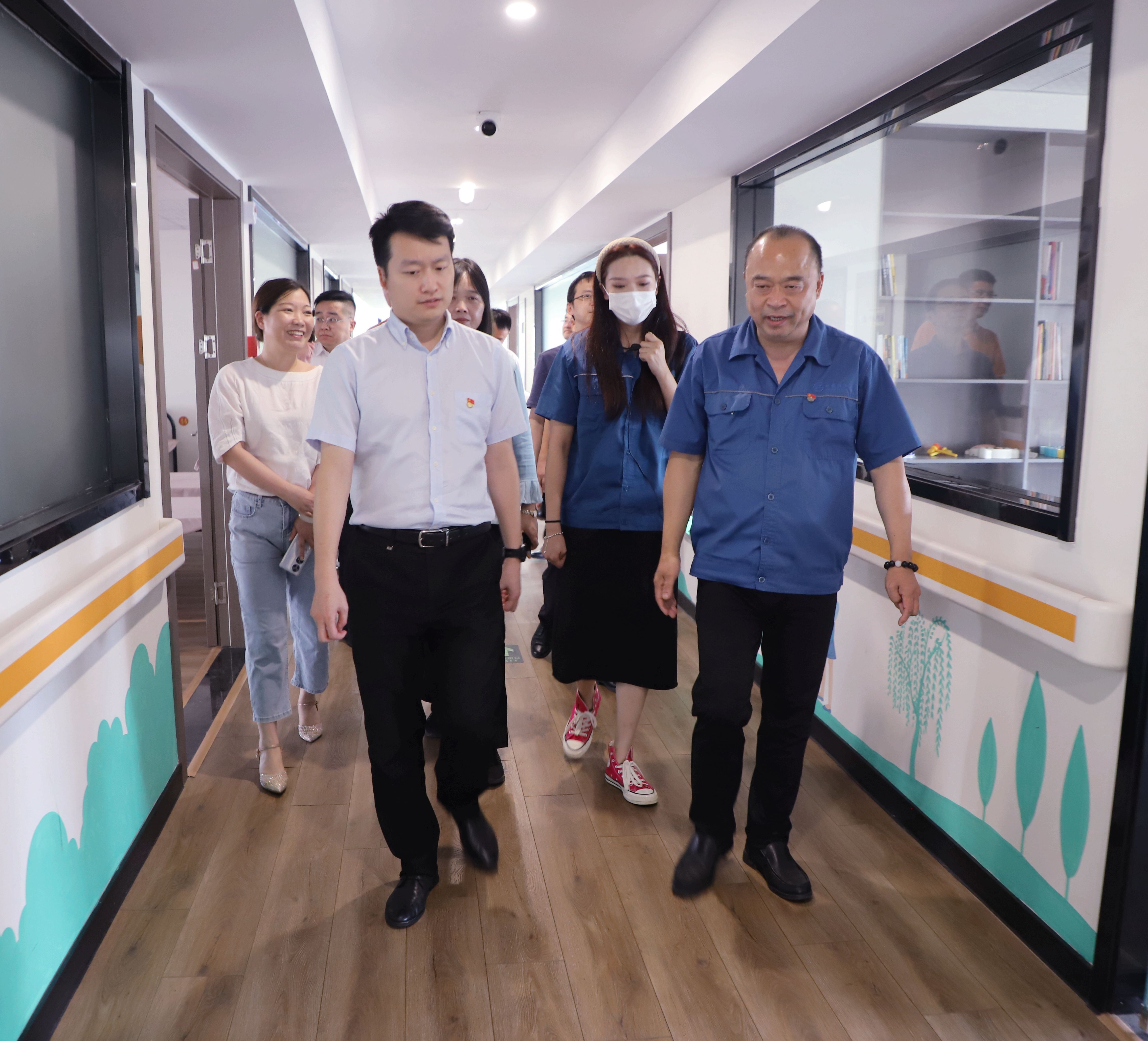 嘉興市委辦副主任周炎蒞臨雙箭“殘疾人之家”指導工作！